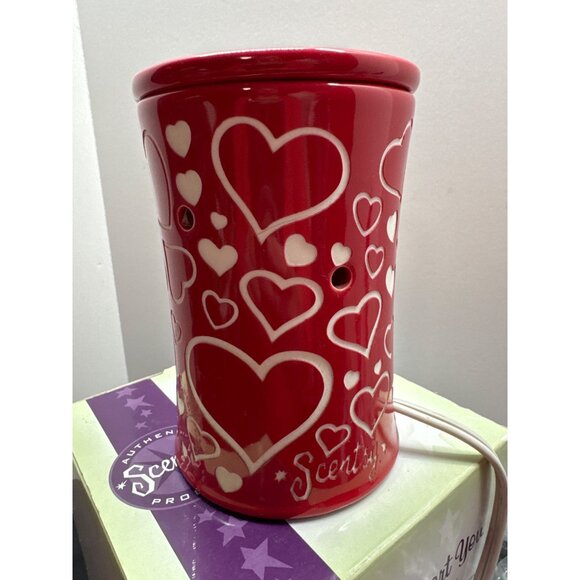 Scentsy "I Heart You" Electric Wax Warmer - Red Heart Pattern 2010 - Picture 5 of 8